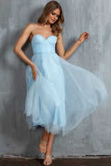 Smitten Sweetheart Neckline Chiffon Midi Dress Blue