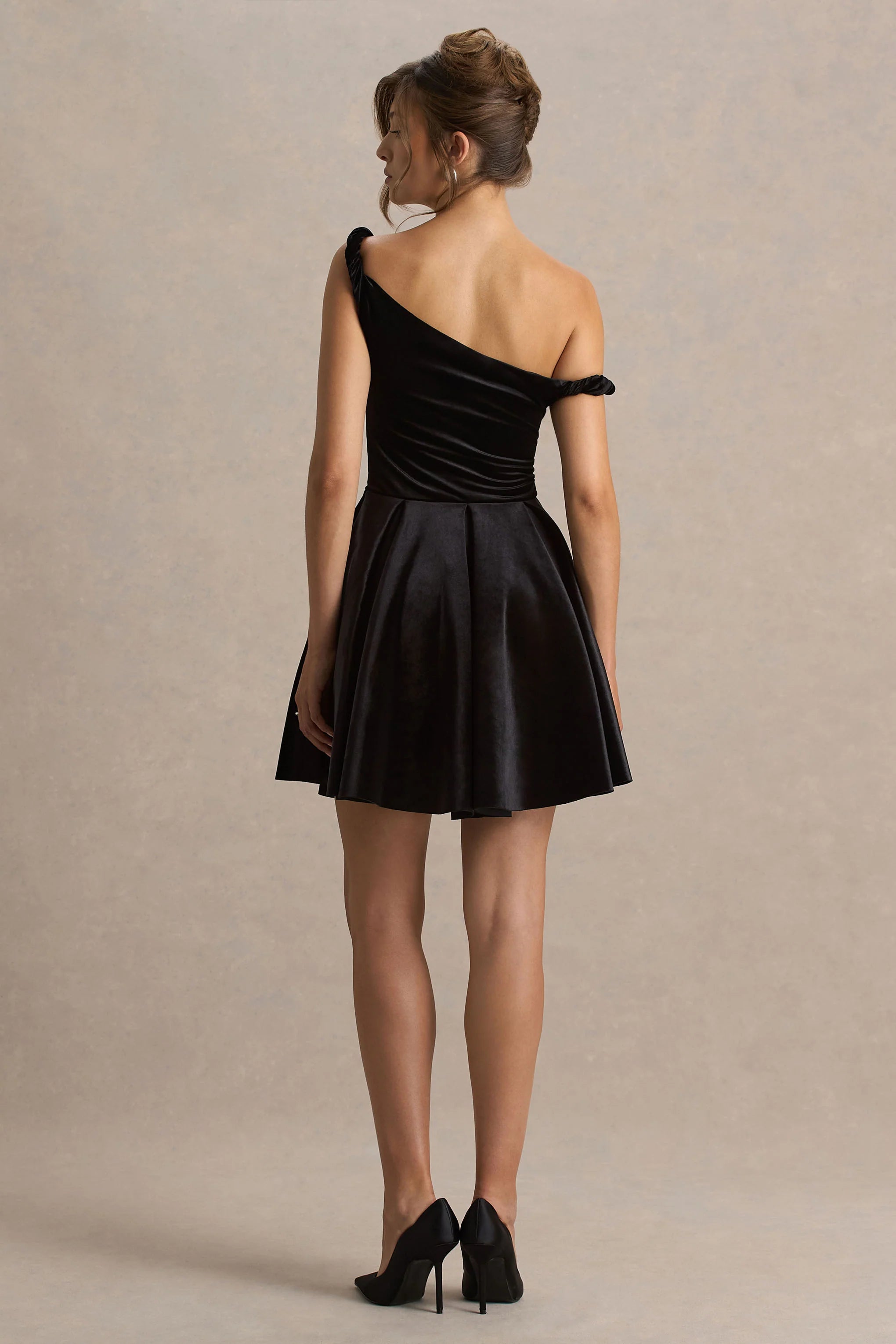 Leticia | Black Asymmetric-Neck Velvet Mini Dress With Twist-Sleeve
